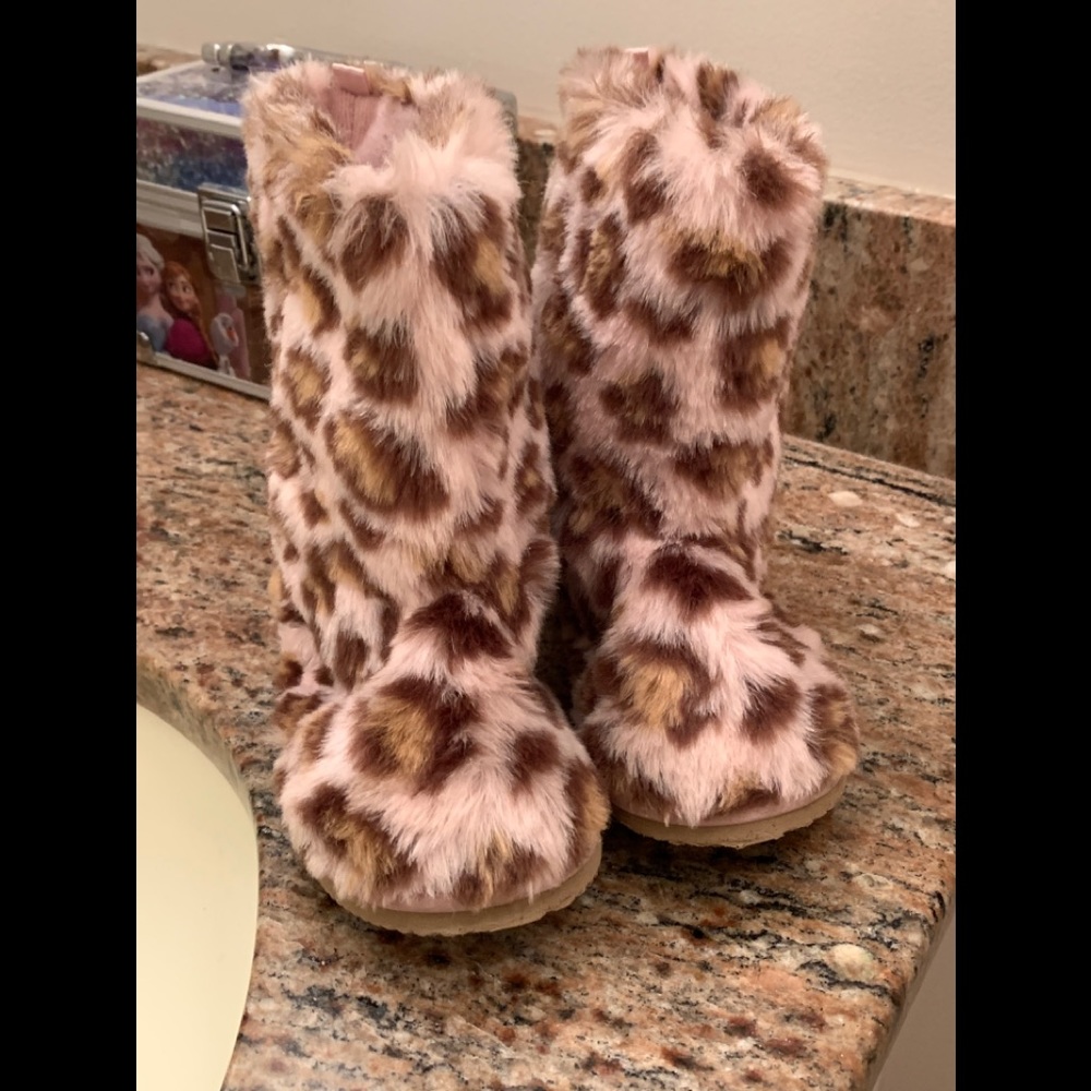 Girls Toddler Gymboree furry pink Leopard boot 9